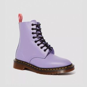 Dr. Martens 1460 Undercover Boot Jun Takahashi in Lavender Smooth